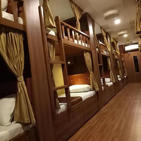 뭄바이 클래식 도미토리 B&B 외부 사진